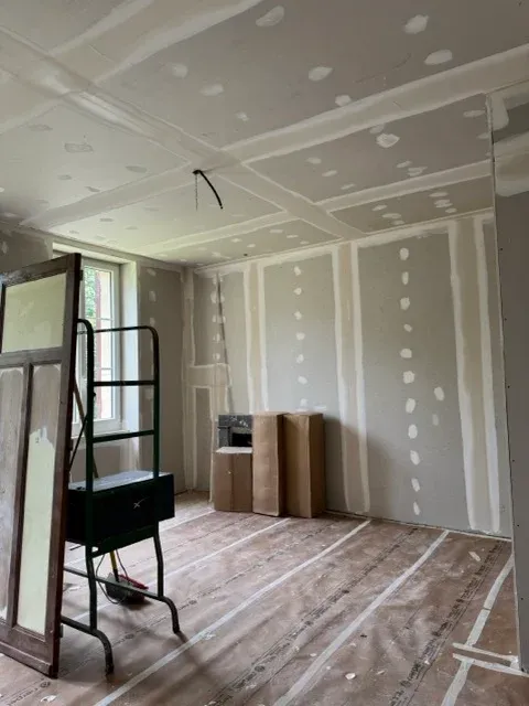 Photo 1 — Joint placo-platre